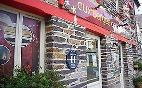 Hotel O2B Aux Berges de Brocéliande
